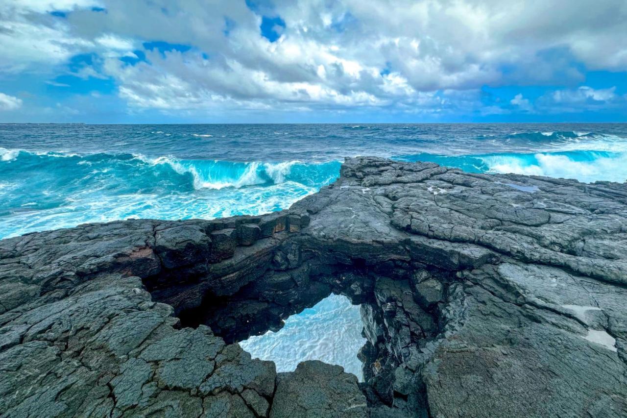 Direct Oceanfront, Big Island Home Keaau Eksteriør billede
